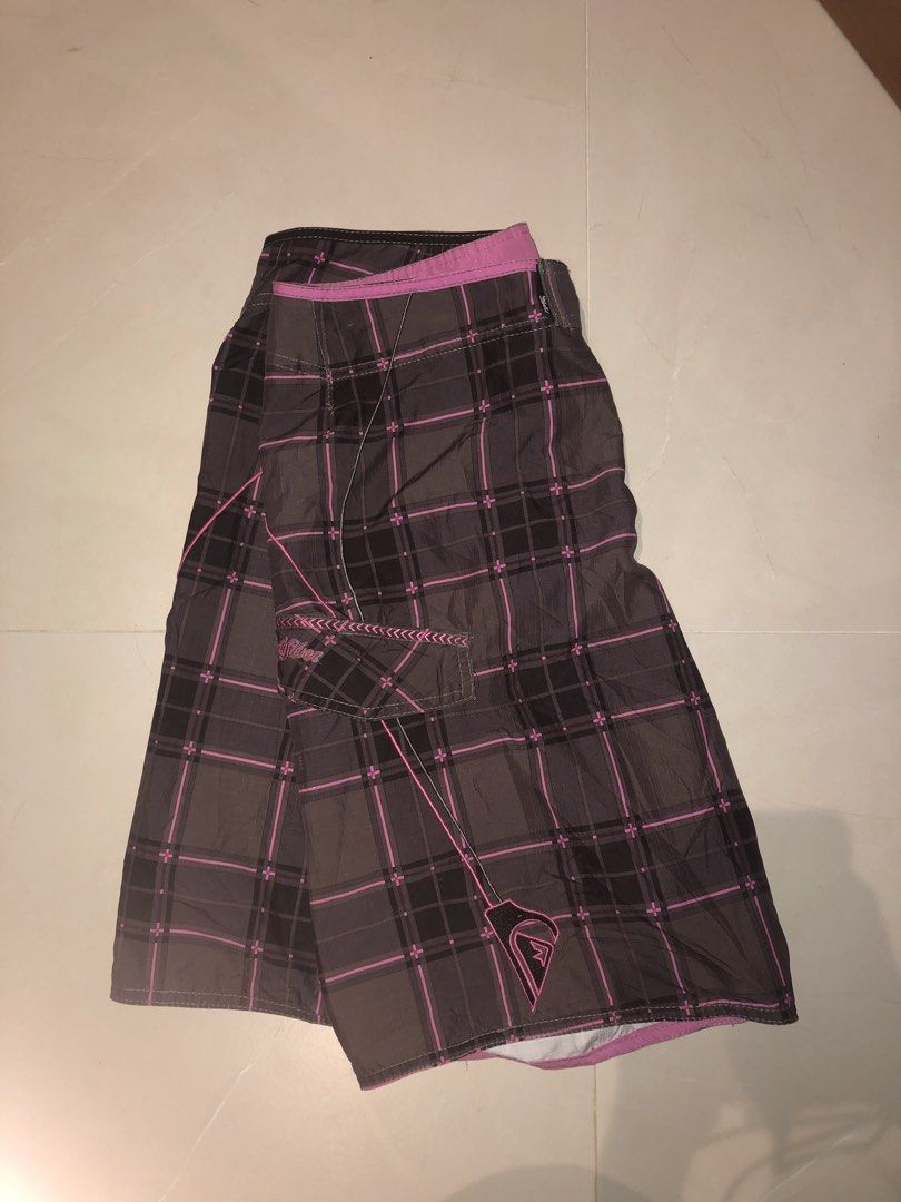 Vintage y2k Quiksilver size 37 (Category: Swim Trunks & Board Shorts) located in Sorsogon. Submitted by ukayzzddd (Listing ID 1470500853, Image 3). Description: can give fair discount to sure buyers.