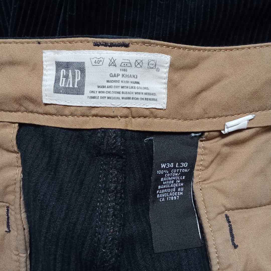 VTG GAP CORDUROY (Category: Jeans) located in Manila. Submitted by push.cook (Listing ID 1470478974, Image 2). Description: VINTAGE GAP CORDUROY PANTS NO ISSUE BNEW CONDI L:40 W:34/36 HEM:9.5 THIGH:14 ₱800.