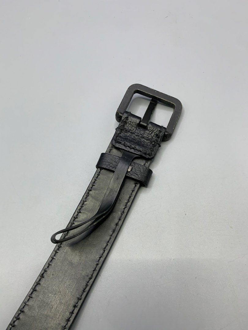 Vtg. Gucci Black Leather Belt (Category: Luxury Accessories) located in Bulacan. Submitted by ridersthrift_ph (Listing ID 1470451186, Image 3). Description: Authentic Coded In Great Condition No Major Flaws Check flicks for details Gcash or Bank Payment Bulacan 📍.