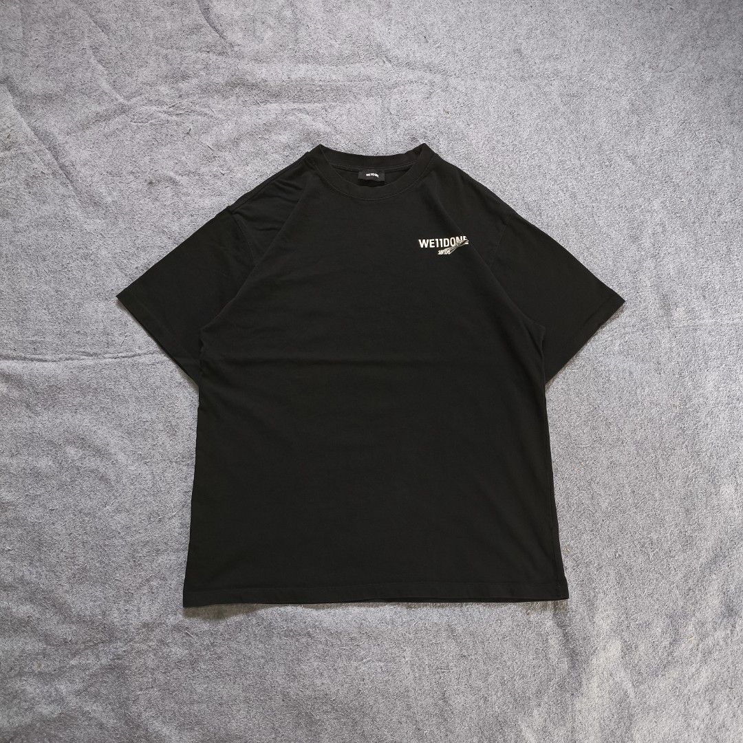 We11done Graphic Shirt (Category: Tshirts & Polo Shirts ) located in Manila. Submitted by shykes_26 (Listing ID 1470486941, Image 2). Description: Dimensions Width - 22 Length - 29 Size on tag - M Issues - None.