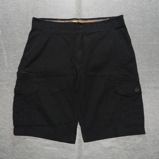 (Category: ) located in . Submitted by sangkalamsthrift88 (Listing ID 1470395842, Image 1). Description: .