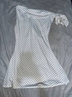 (Category: ) located in . Submitted by chynnunez (Listing ID 1470428848, Image 1). Description: .