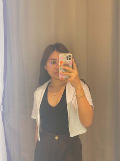 (Category: ) located in . Submitted by cloudycloset09 (Listing ID 1470372633, Image 1). Description: .