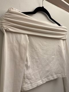 (Category: ) located in . Submitted by closetclearout.mnl (Listing ID 1470392048, Image 1). Description: .