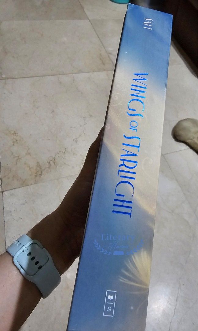 Wings of starlight sprayed AU HB (Category: Storybooks) located in Mandaluyong City. Submitted by marilovesbooks (Listing ID 1470442979, Image 3). Description: .