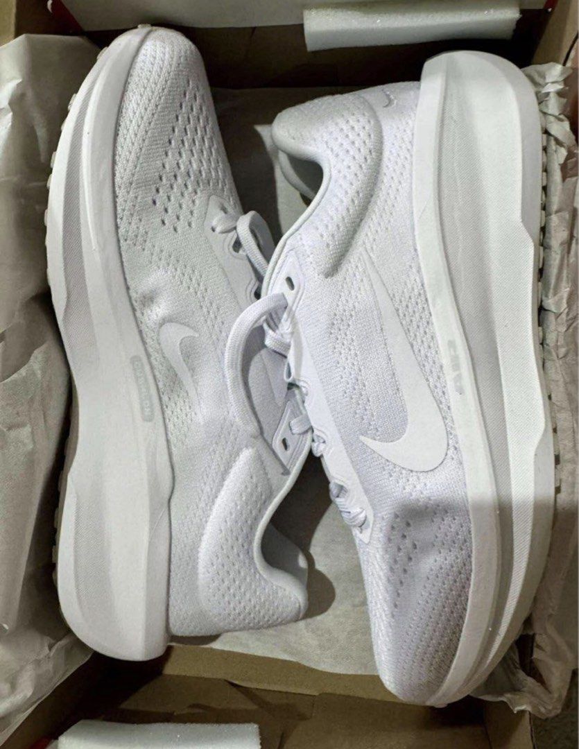 Nike Womens Rubber Shoes (Category: Shoe inserts) located in Quezon City. Submitted by naciooo (Listing ID 1470521730, Image 2). Description: FOR SALE: Brand New WMNS Nike Air Winflo 11 • Never used / Brand new condition • Original Price: ₱5,495 • Now: ₱2,000 ONLY Size: Women’s 9 / Men’s 7.5 • Shipping: Buyer shoulders the shipping fee • Meetup: Available around Katipunan, or Arton Strip or Cubao -> negotiable.