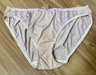 (Category: ) located in . Submitted by mslovelyv (Listing ID 1470420389, Image 1). Description: .