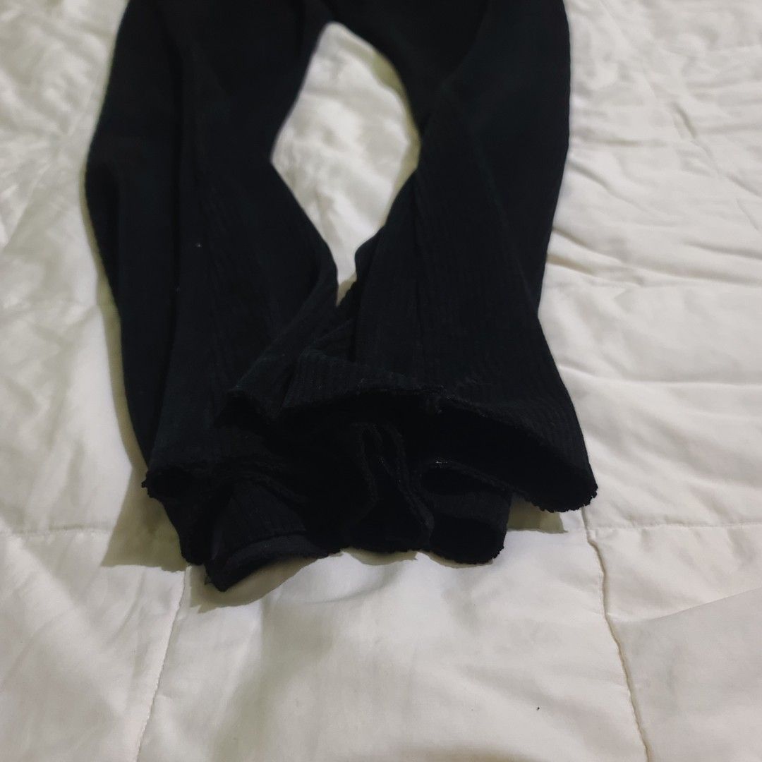Womens Straight Leg Flared / Boot Cut Pants (Category: Other Bottoms) located in Manila. Submitted by faurbrey (Listing ID 1470544086, Image 3). Description: Dimension: 12 x 39 Condition: Excellent Issue / Flaw: None.