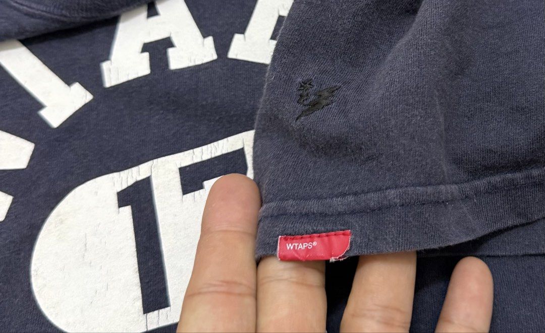 Wtaps (Category: Tshirts & Polo Shirts) located in Seremban. Submitted by Haakim_114 (Listing ID 1470532595, Image 3). Description: 19/25.