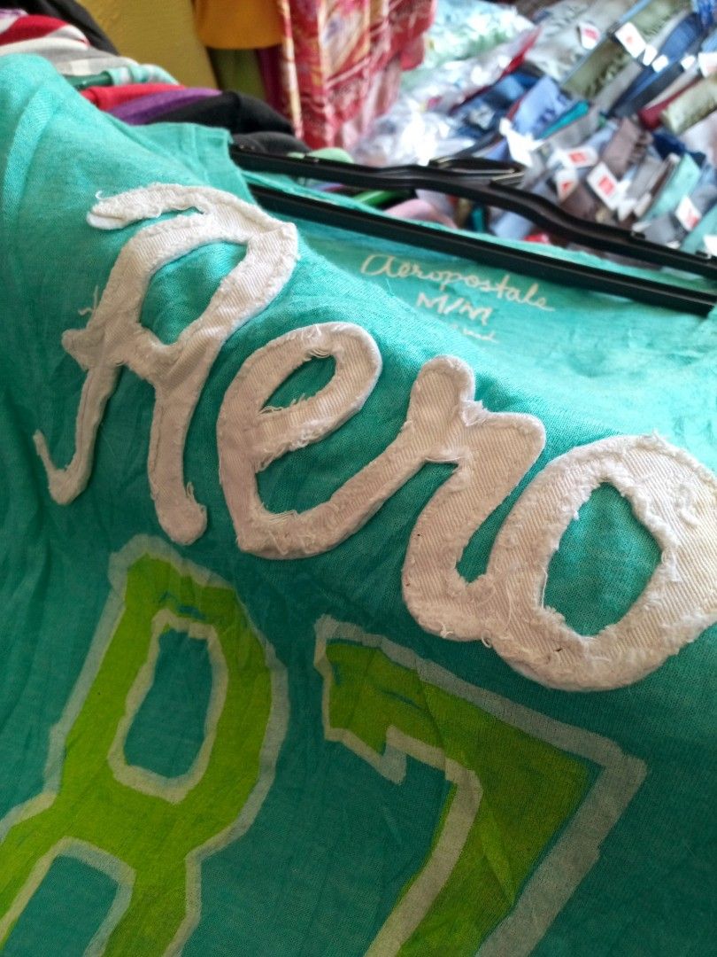 y2k aero top (Category: Shirts) located in Ajuy. Submitted by keenstone_527dd8 (Listing ID 1470466593, Image 2). Description: .
