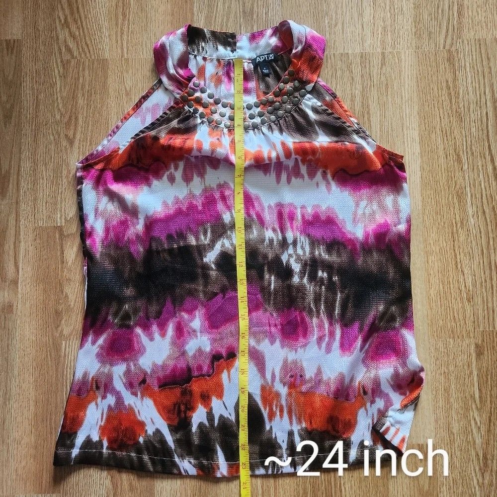Y2K blouse (Category: Others Tops) located in Manila. Submitted by icamalicdem29 (Listing ID 1470391489, Image 3). Description: .