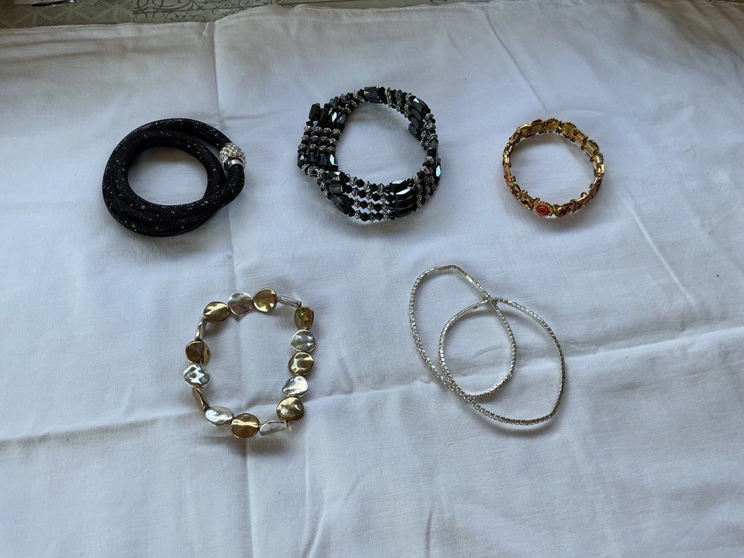 Y2k fashion bracelets (Category: Bracelets) located in Pinamalayan. Submitted by _dragonfly (Listing ID 1470361103, Image 1). Description: Take all: 150 Price in the next photo incase upu missed it Bracelets with Issue - Silver gems -> missing pendant (free for any purchase) .