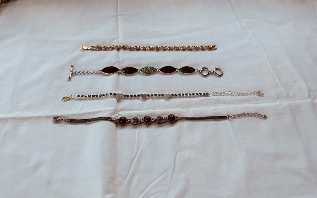 Y2k fashion bracelets (Category: Bracelets) located in Pinamalayan. Submitted by _dragonfly (Listing ID 1470361455, Image 1). Description: Take all: 130.