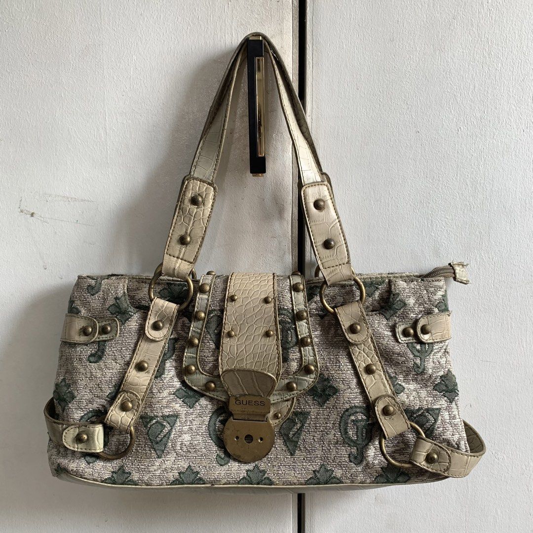 y2k Guess Bag (Category: Shoulder Bags) located in Manila. Submitted by arxxxm (Listing ID 1470537634, Image 1). Description: y2k Guess Bag in good condition missing stud only 500 + sf 📥.