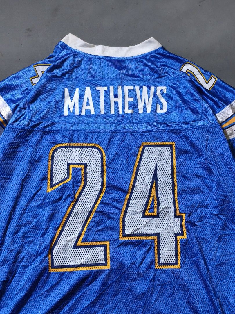 Y2K NFL JERSEY MATHEWS (Category: Tshirts & Polo Shirts ) located in Toledo. Submitted by thejosepharchiveonig (Listing ID 1470500245, Image 2). Description: 26W | 31-34L issue: cracks need wash.