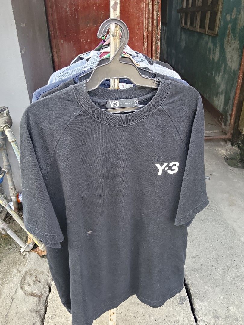 Y-3 by yohji yamamoto (Category: Tshirts & Polo Shirts ) located in Surigao. Submitted by thrifttofinds (Listing ID 1470356126, Image 2). Description: no issue pa po to color rate 9/10 excellent condition location surigao city mop gcash 560 + sf sa malayo po.