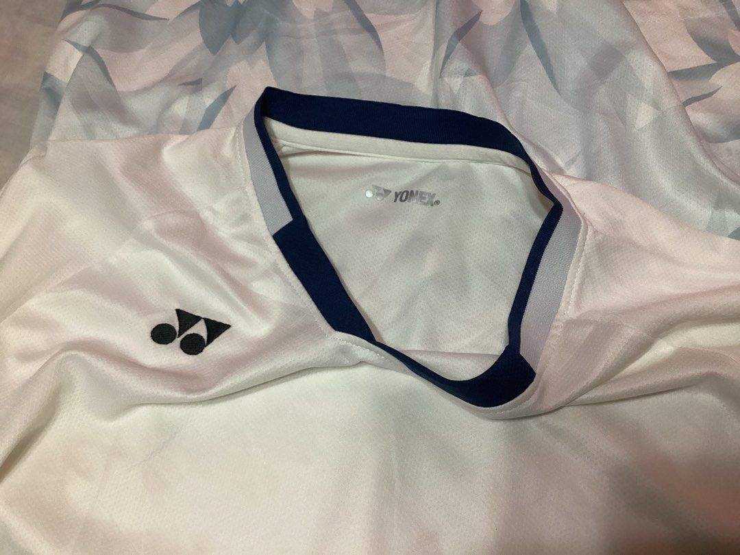 Yonex, 2XL (Category: Tshirts & Polo Shirts ) located in Davao. Submitted by ferdipt (Listing ID 1470354295, Image 3). Description: L:29 inches Armpit to armpit :22 inches 2XL on tag Excellent Condition 100% Polyester.