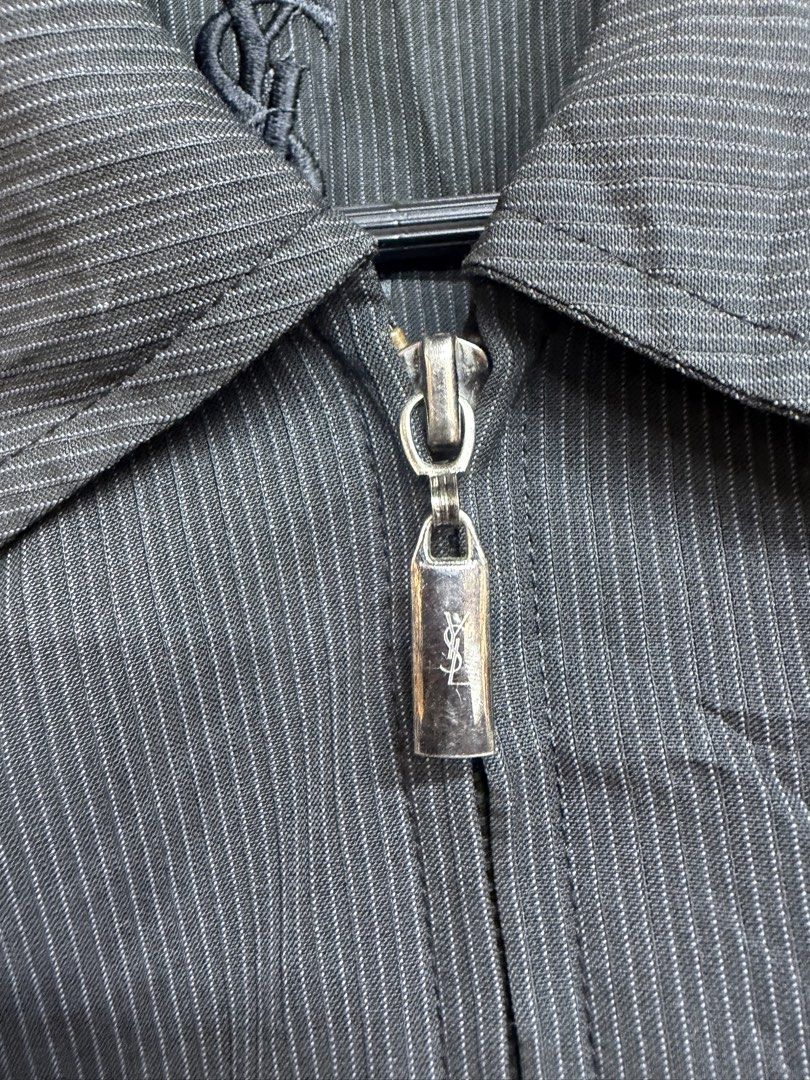 Ysl harrington (Category: Luxury Apparel) located in Baguio. Submitted by picksby_mik (Listing ID 1470432777, Image 3). Description: Needs wash only medium to large.
