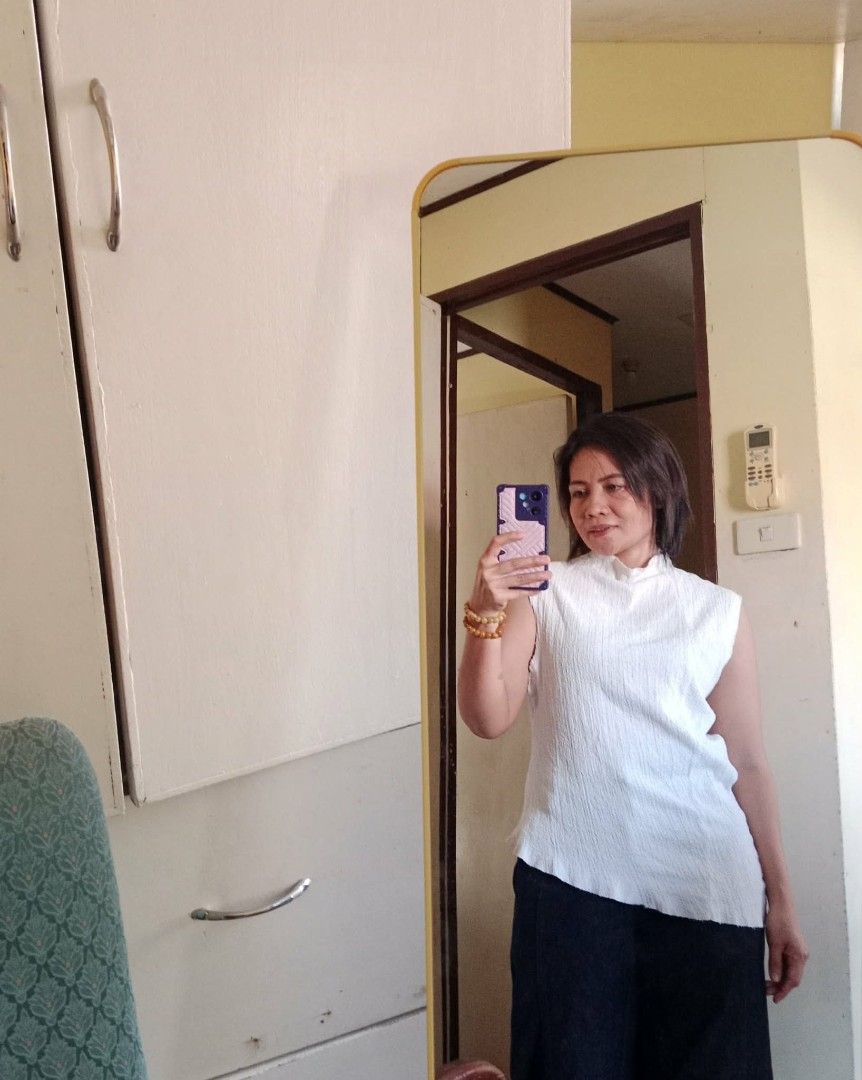 Zara (Category: Blouses) located in Angeles City. Submitted by mjshoppingretail (Listing ID 1470448342, Image 3). Description: zara large streche.