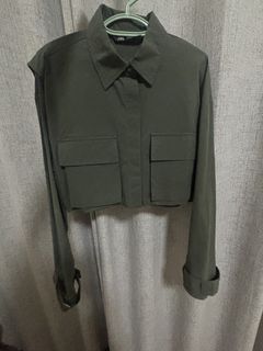 (Category: ) located in . Submitted by erin_closet (Listing ID 1470511536, Image 1). Description: .
