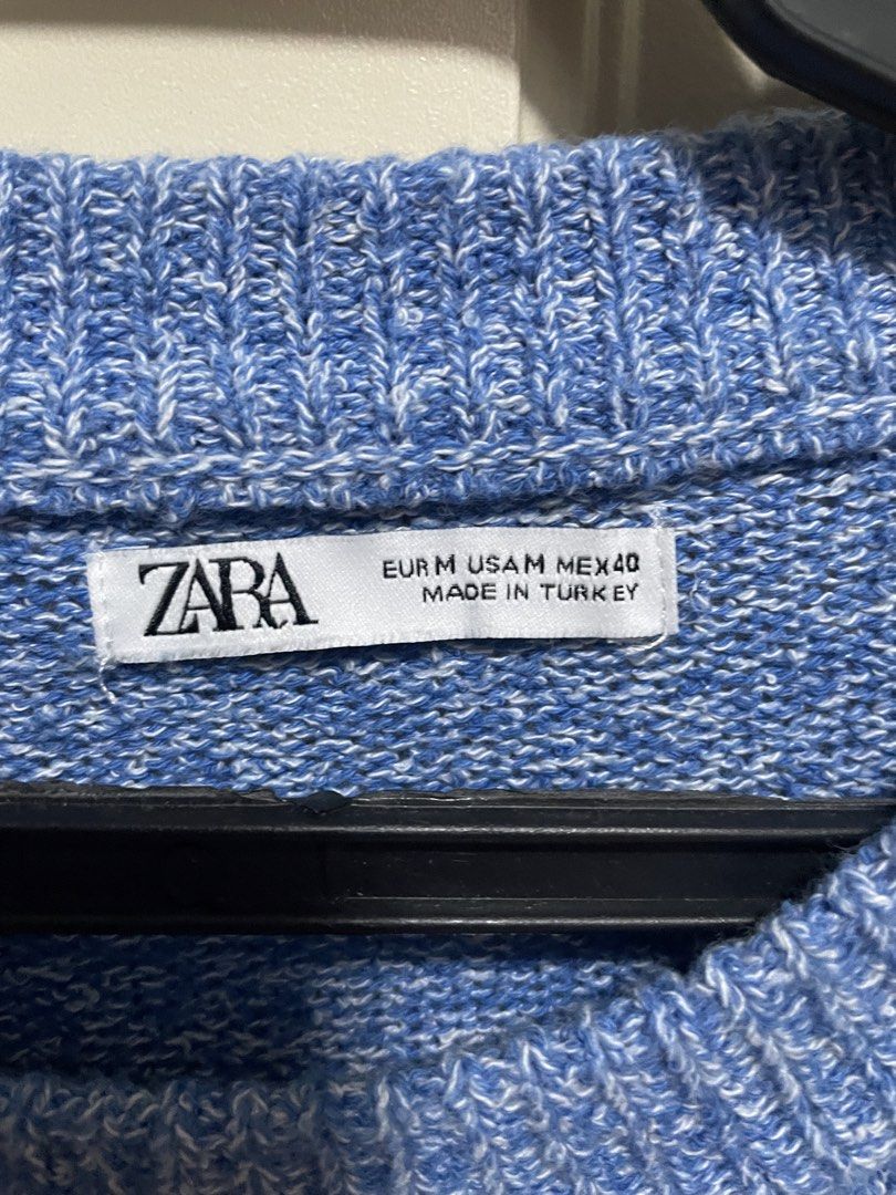 Zara blue knit shirt (Category: Tshirts & Polo Shirts ) located in Makati City. Submitted by crisbeooo (Listing ID 1470380866, Image 3). Description: Size M, relaxed fit (can fit size L) Used for a few times, no issues.