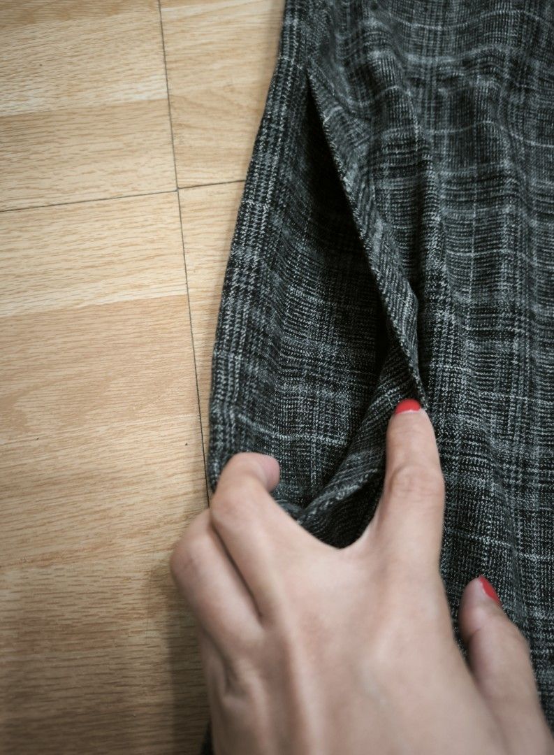 Zara boat neck dress (Category: Dresses) located in Manila. Submitted by wearforce (Listing ID 1470495911, Image 2). Description: Zara boat neck dress color: dark gray fit: M-L color rate 9/10 in good condition 450 + sf.