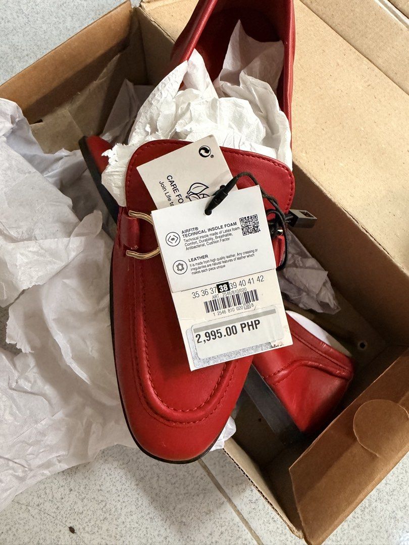 Zara red loafers (Category: Loafers) located in Antipolo. Submitted by starstyleph (Listing ID 1470415524, Image 3). Description: Shipping from Antipolo thru gogo express.