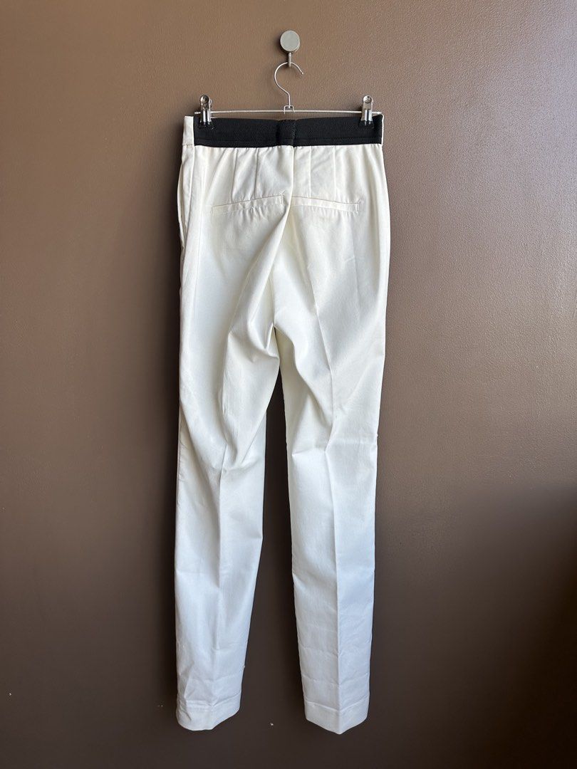 Zara trousers (Category: Other Bottoms) located in Pasig City. Submitted by afterglowpreloved (Listing ID 1470457817, Image 3). Description: .