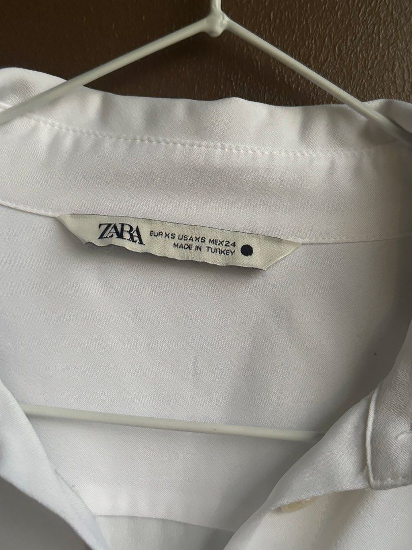 Zara white longsleeves (Category: Longsleeves) located in Pasig City. Submitted by afterglowpreloved (Listing ID 1470463769, Image 2). Description: .