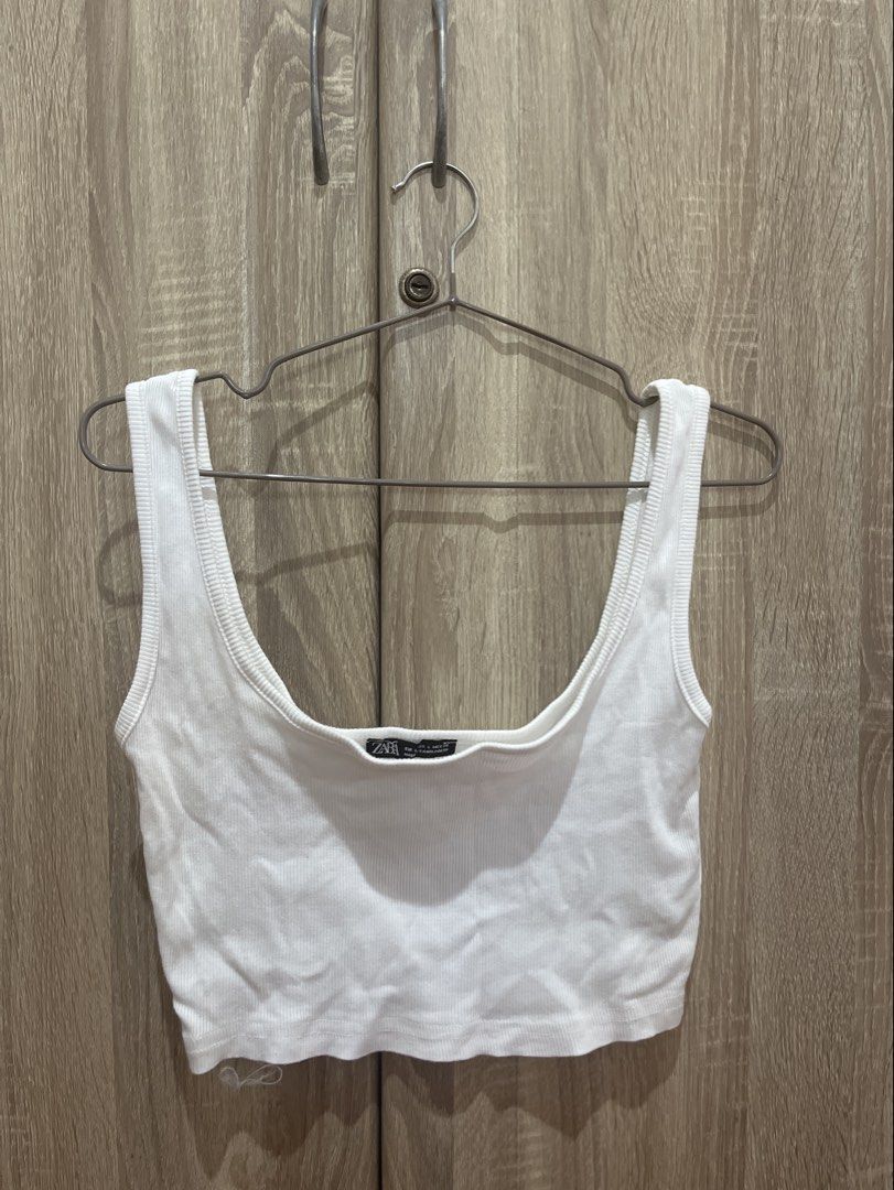 120 only (Category: Others Tops) located in Cauayan City . Submitted by declutterdarling (Listing ID 1470467893, Image 1). Description: Size: L.