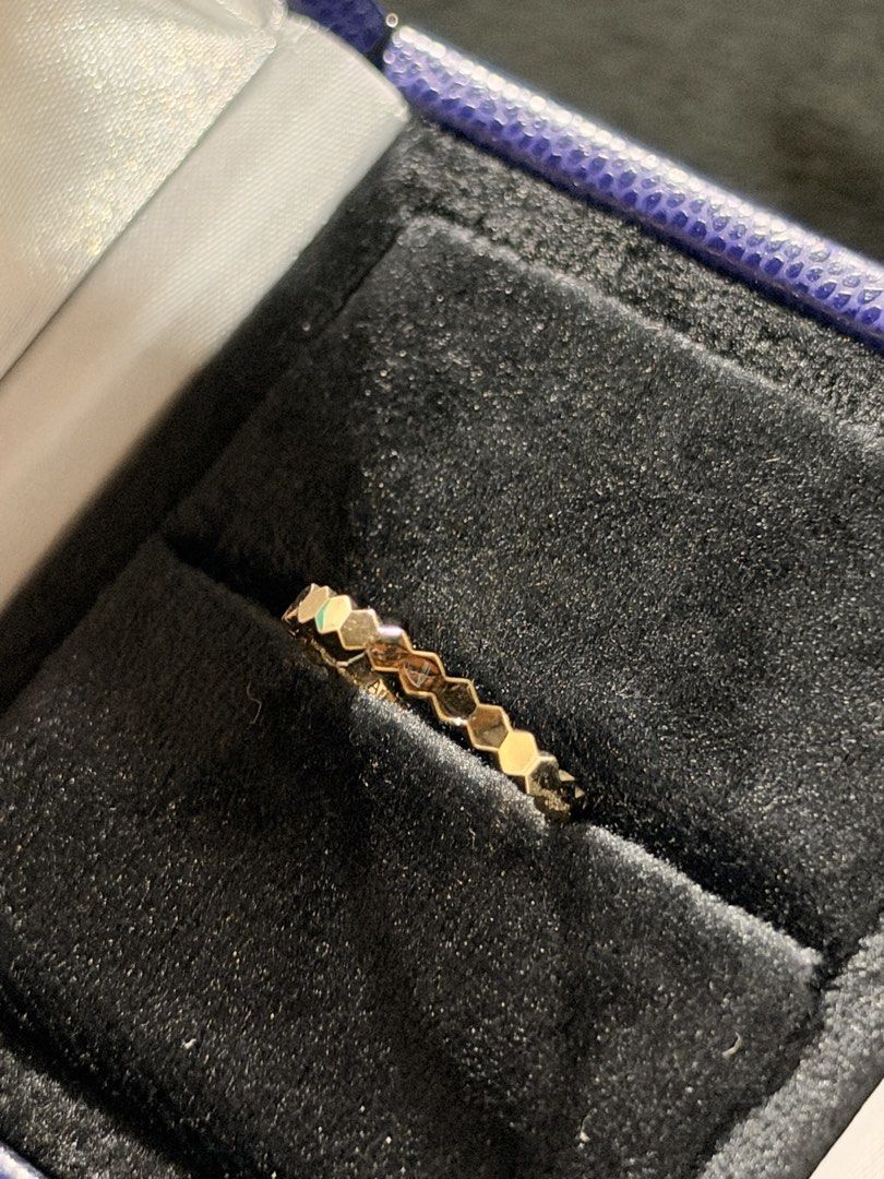 18k chaumet bee my love ring (Category: Rings) located in Cagayan de Oro. Submitted by mayger03 (Listing ID 1470592473, Image 2). Description: .