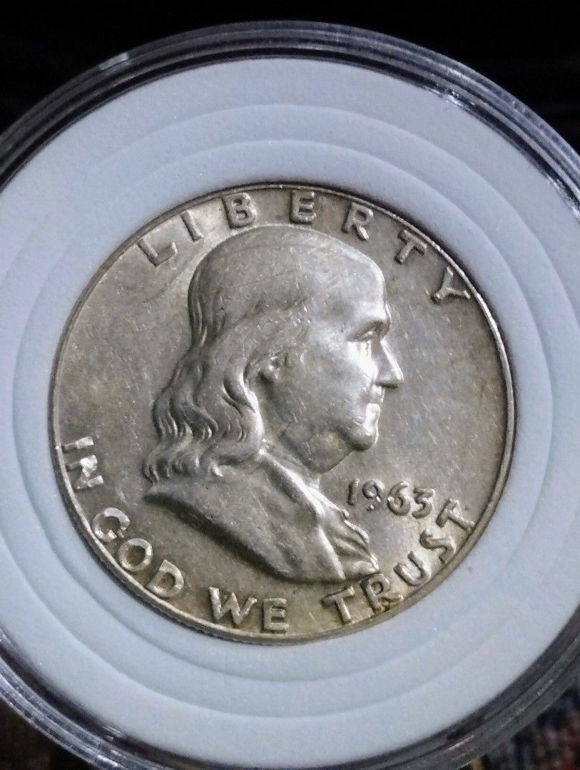 1963 Benjamin Franklin Half Dollar Silver Coin (Category: Currency) located in Quezon City. Submitted by pureblood_134 (Listing ID 1470691134, Image 1). Description: 1963-D Franklin Half Dollar 90% Silver coin. XF condition with small luster..