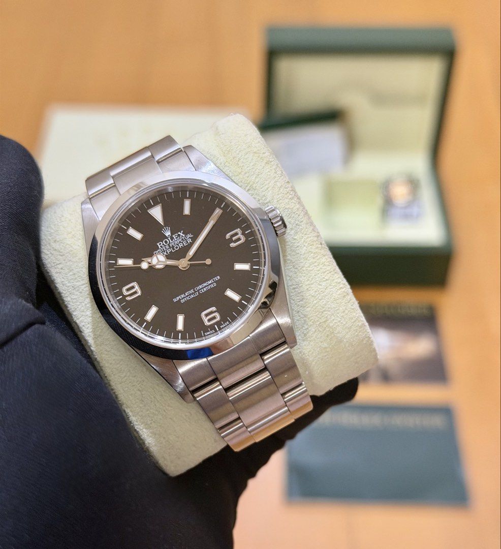 2009 Rolex Explorer 1 114270 (Category: Luxury Watches) located in Makati City. Submitted by timefocusph (Listing ID 1470698201, Image 3). Description: For sale: 2009 Rolex Explorer 1 36mm • Ref. 114270 • 36mm case diameter • Full set- box, card, hang tags, booklets, and complete links • 9/10 condition • with rehaut already Selling this for ₱385,000.00.
