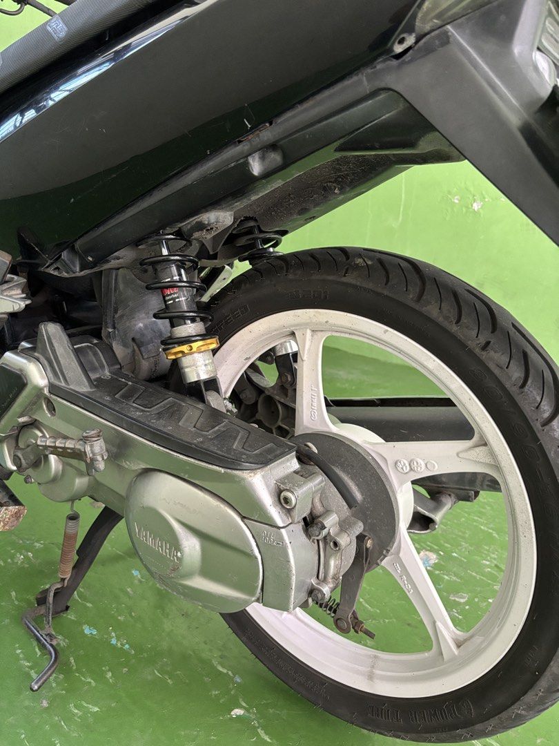 2010 Nouvo Z White (Category: Motorbikes for Sale) located in Quezon City. Submitted by thevanitybookshop (Listing ID 1470618055, Image 2). Description: Negotiable Meetup NCR.