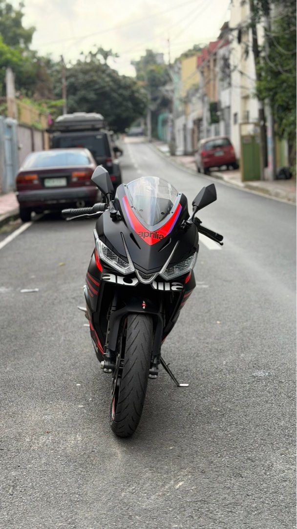 2024 Aprilia RS 457 (Category: Motorbikes for Sale) located in Quezon City. Submitted by ronrubio (Listing ID 1470724792, Image 2). Description: For Sale: 2024 Aprilia RS457 •Complete orig papers (nabili ko sa 1st owner) •LTO Registered til 2028 •owners manual and spare key •2k ODO only •3 riding modes (sports, rain and eco) •Newly installed exhaust by Red Exhaust (10/22/26) (Bread box delete still with catalytic) •Stock exhaust included *** Pref