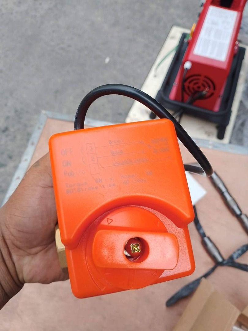 2 WAY MODULATING VALVE Specs : 1" 24V (Category: Everything Else Others) located in Manila. Submitted by 09171479278_elsie. (Listing ID 1470580230, Image 1). Description: 2 WAY MODULATING VALVE Specs : 1" 24V.
