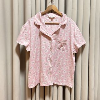 (Category: ) located in . Submitted by from99abovecloset (Listing ID 1470605852, Image 1). Description: .