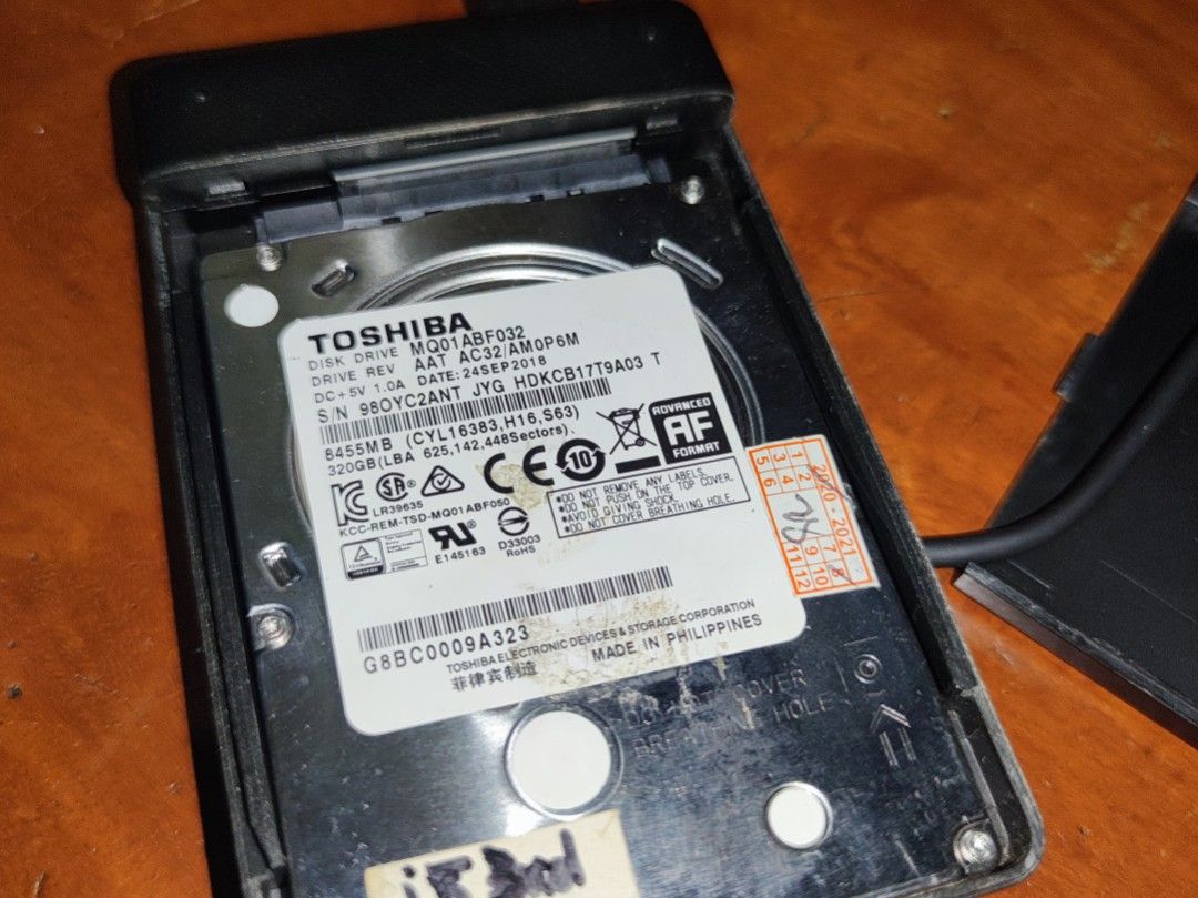 300GB Refurbished Portable Hard Drive (Category: Hard Disks & Thumbdrives) located in Quezon City. Submitted by 2ndliferepair (Listing ID 1470679843, Image 2). Description: MEET UP ONLY Laptop hard drive in an enclosure. CrystalDiskInfo says it's good. USB Micro B port is kind of loose so be careful not to move the drive around while in use. Price Negotiable..