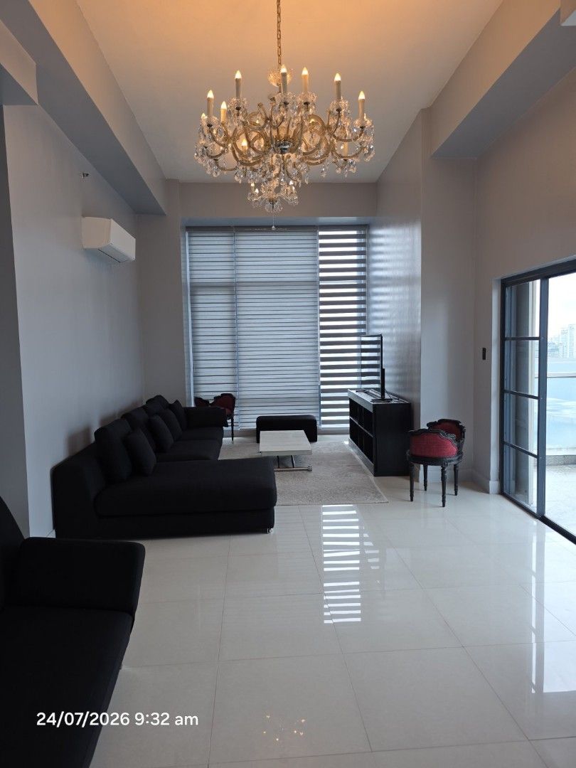 3BR PENTHOUSE BGC FOR LEASE (Category: Apartments & Condos) located in Paranaque City. Submitted by rdsamson_888 (Listing ID 1470650117, Image 2). Description: 🔴 FOR LEASE | LUXURY PENTHOUSE UNIT 🏙️ BELLAGIO CONDOMINIUM, BGC, TAGUIG CITY ✨ PENTHOUSE UNIT | 187 SQM | 3 BEDROOMS ✨ Experience elevated city living in this spacious penthouse at Bellagio, located along Forbestown Road in Bonifacio Global City. Featuring two private terraces, generous