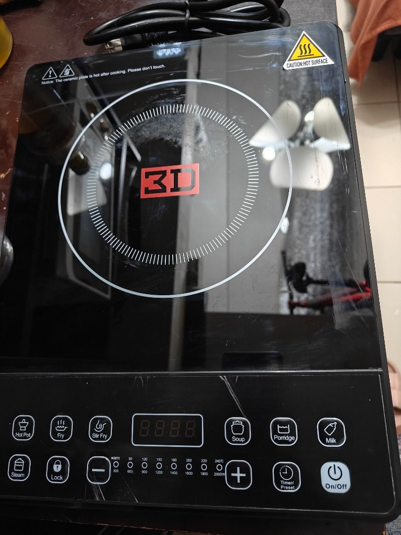 3D induction cooker (Category: Cookers) located in Quezon City. Submitted by mroxanneapit (Listing ID 1470665310, Image 1). Description: .