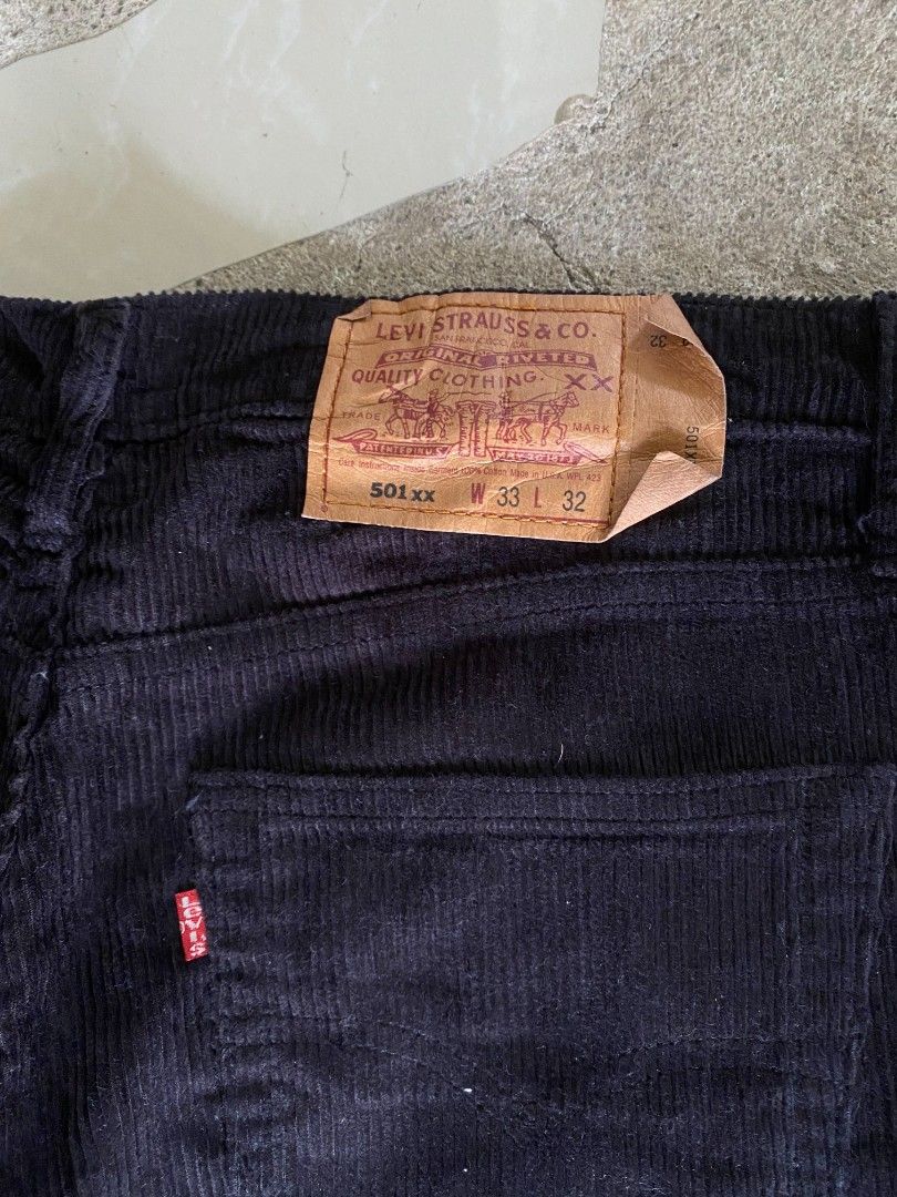 501 curdoroy pants black (Category: Jeans) located in Borongan. Submitted by thrift-real2.0 (Listing ID 1470569494, Image 3). Description: 501 curdoroy pants black excellent condition waist: 33 length: 44 color rate:9.5/10 no issue 650 plus sf.