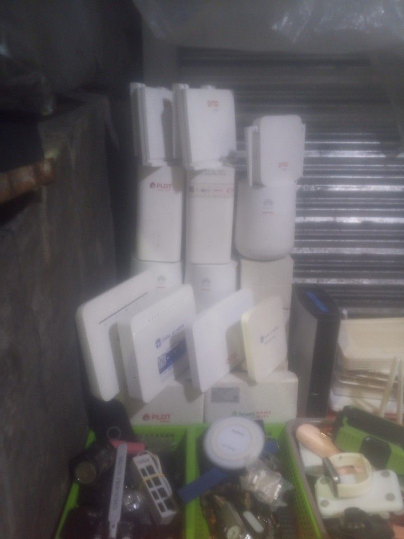 5G modem router prepaid (Category: Laptops & Notebooks) located in Manila. Submitted by jabefa1234 (Listing ID 1470581187, Image 1). Description: .
