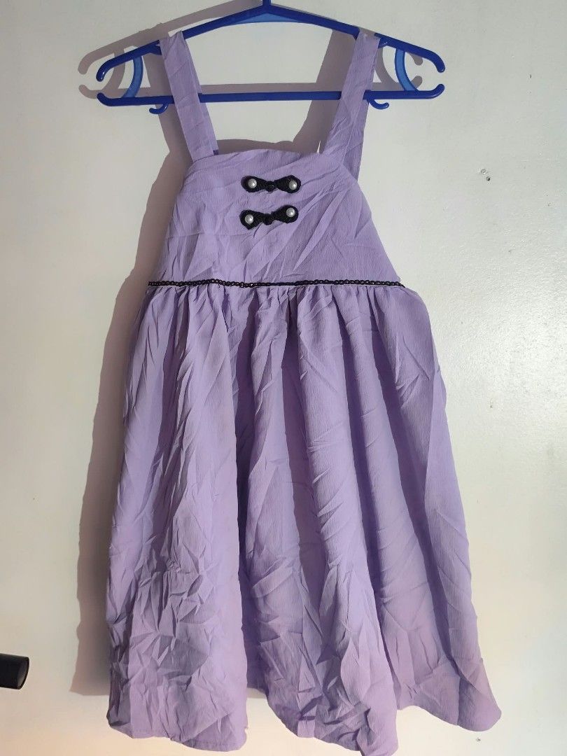(6-8) Kids Dress (Category: Babies & Kids Fashion) located in Paranaque City. Submitted by closetbykimkirsten (Listing ID 1470635879, Image 1). Description: ✨DRESS✨ 🌻𝐂𝐨𝐧𝐝𝐢𝐭𝐢𝐨𝐧: Like New ⚡𝐖𝐨𝐫𝐤𝐢𝐧𝐠 𝐙𝐢𝐩𝐩𝐞𝐫 🌸𝐒𝐢𝐳𝐞: 6 to 8yrs old 🔅𝐈𝐧𝐜𝐡: L-28 & half / W-12 🔺All Items are PRELOVED in good condition. 🔺Please do manage your expectations. 🔺WASH before USE‼️ 🔺BUY at your own RISK‼️ ❌NO RETURN, NO EXCHANGE POLICY❌ 🚫BOGUS B