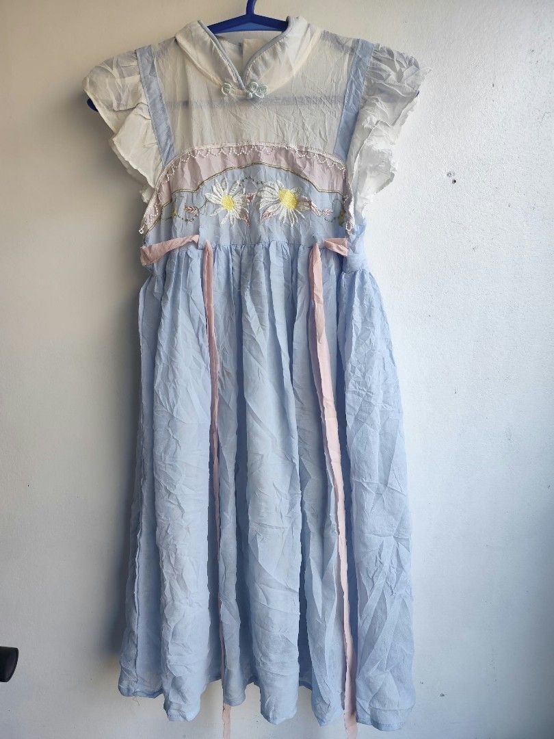 (8-10) Kids Hanfu (Category: Babies & Kids Fashion) located in Paranaque City. Submitted by closetbykimkirsten (Listing ID 1470631401, Image 1). Description: ✨𝗛𝗔𝗡𝗙𝗨✨ 🌻𝐂𝐨𝐧𝐝𝐢𝐭𝐢𝐨𝐧: Good Used ⚡𝐖𝐨𝐫𝐤𝐢𝐧𝐠 𝐙𝐢𝐩𝐩𝐞𝐫 🌸𝐒𝐢𝐳𝐞: 8 to 10yrs old 🔅𝐈𝐧𝐜𝐡: L-29 & half / W-12 & half 🔺All Items are PRELOVED in good condition. 🔺Please do manage your expectations. 🔺WASH before USE‼️ 🔺BUY at your own RISK‼️ ❌NO RETURN, NO EXCHANGE PO