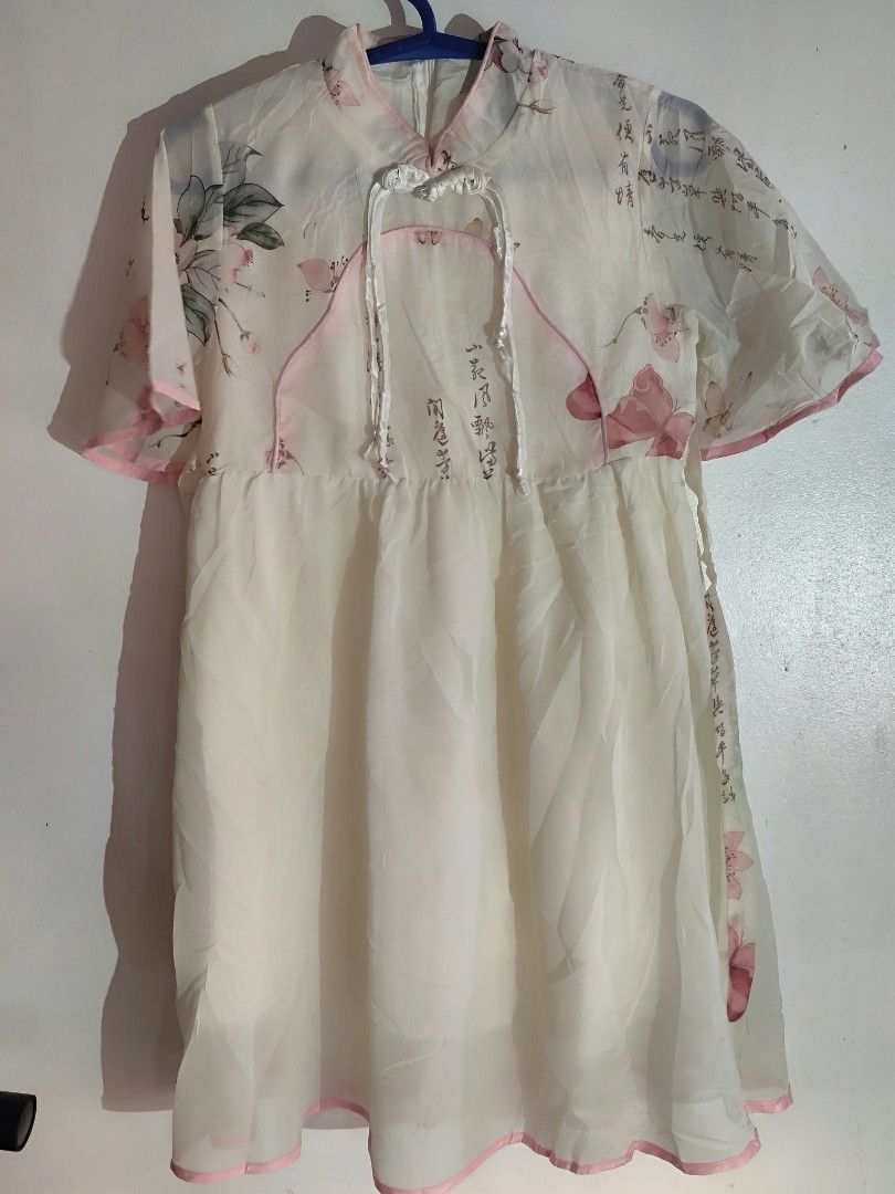 (8-10) Kids Hanfu (Category: Babies & Kids Fashion) located in Paranaque City. Submitted by closetbykimkirsten (Listing ID 1470634306, Image 1). Description: ✨𝗛𝗔𝗡𝗙𝗨✨ 🌻𝐂𝐨𝐧𝐝𝐢𝐭𝐢𝐨𝐧: Like New ⚡𝐖𝐨𝐫𝐤𝐢𝐧𝐠 𝐙𝐢𝐩𝐩𝐞𝐫 🌸𝐒𝐢𝐳𝐞: 8 to 10yrs old 🔅𝐈𝐧𝐜𝐡: L-29 / W-12 & half 🔺All Items are PRELOVED in good condition. 🔺Please do manage your expectations. 🔺WASH before USE‼️ 🔺BUY at your own RISK‼️ ❌NO RETURN, NO EXCHANGE POLICY❌ 🚫