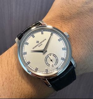 （分類：）位於 。 由 suneewatches 提交（商品編號 1470654785，圖片 1）。簡介： 。