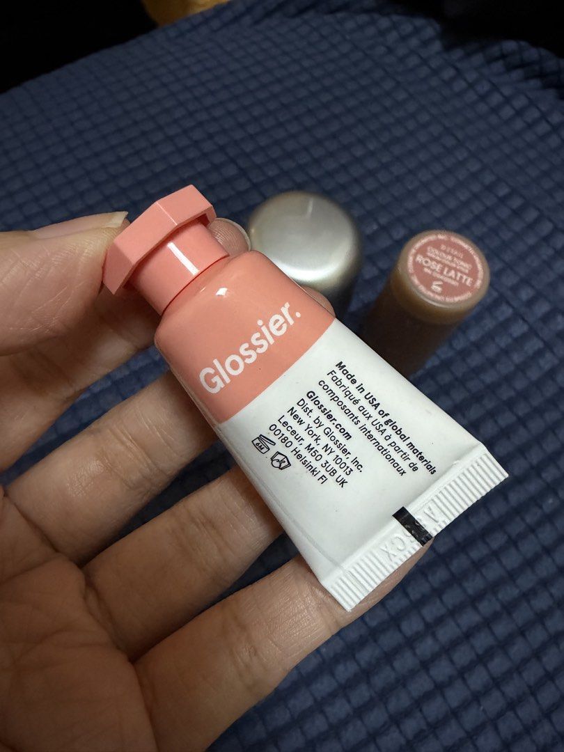 🍑 warm tone bronzer blush bundle | glossier, issy, detail cosmetics (Category: Makeup) located in Manila. Submitted by bbygirly (Listing ID 1470649834, Image 2). Description: ⋆.𐙚 ̊ 💗 glossier mini cloud paint blush in shade puff BRAND NEW ⋆.𐙚 ̊ 💗 issy crème heat stick bronzer in shade sizzle LIGHTLY USED ⋆.𐙚 ̊ 💗 detail cosmetics colour tonic blush in shade rose latte LIGHTLY USED • purchased date: 2025 • condition: glossier is brand new sw