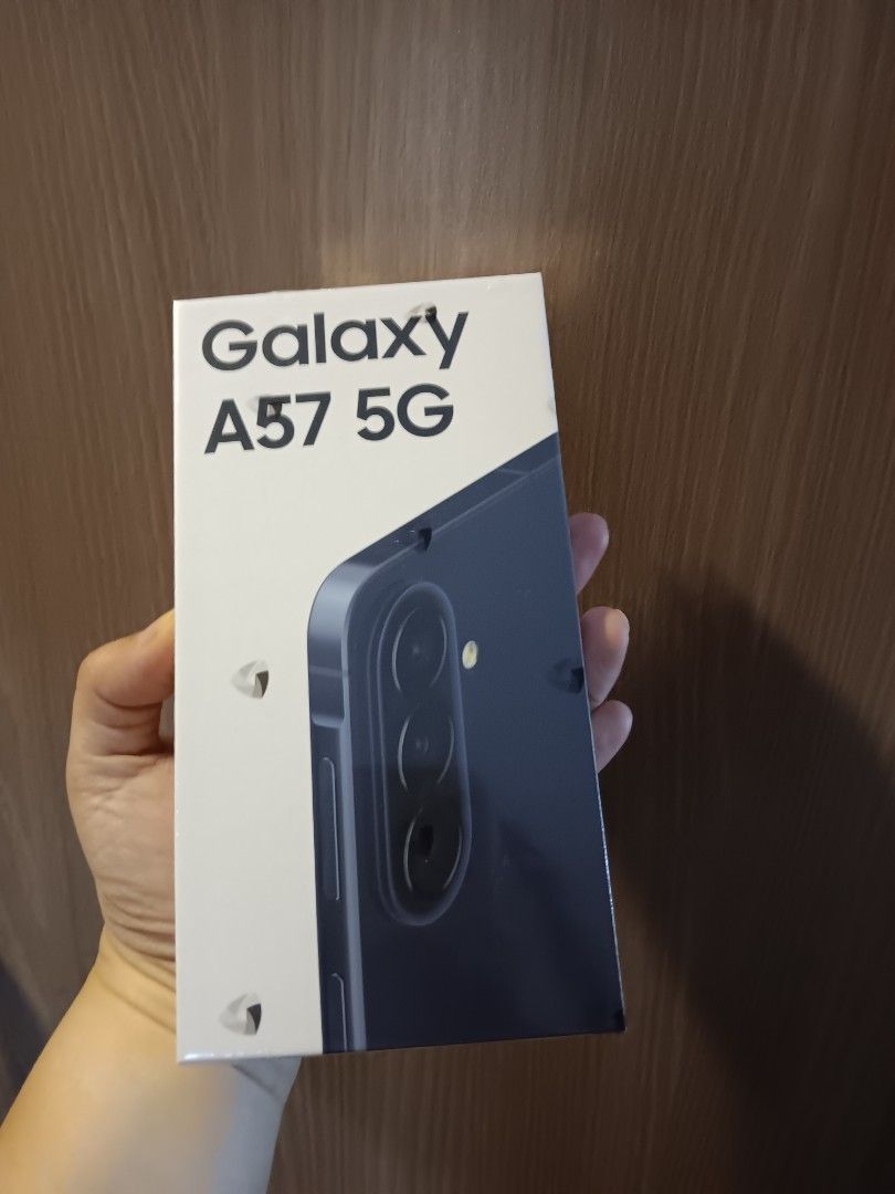 A57 5G (Category: Samsung) located in Quezon City. Submitted by ViganCasaAbelIloco (Listing ID 1470605902, Image 1). Description: * Samsung Galaxy A57 5G * 8 GB RAM + 256 GB storage * Color:Awesome Navy * BRAND NEW, sealed * Locked to SMART * RFS: not android user.