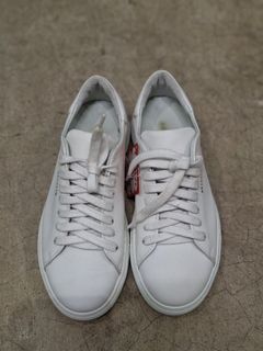 (Category: ) located in . Submitted by tokyothriftstore (Listing ID 1470692316, Image 1). Description: .