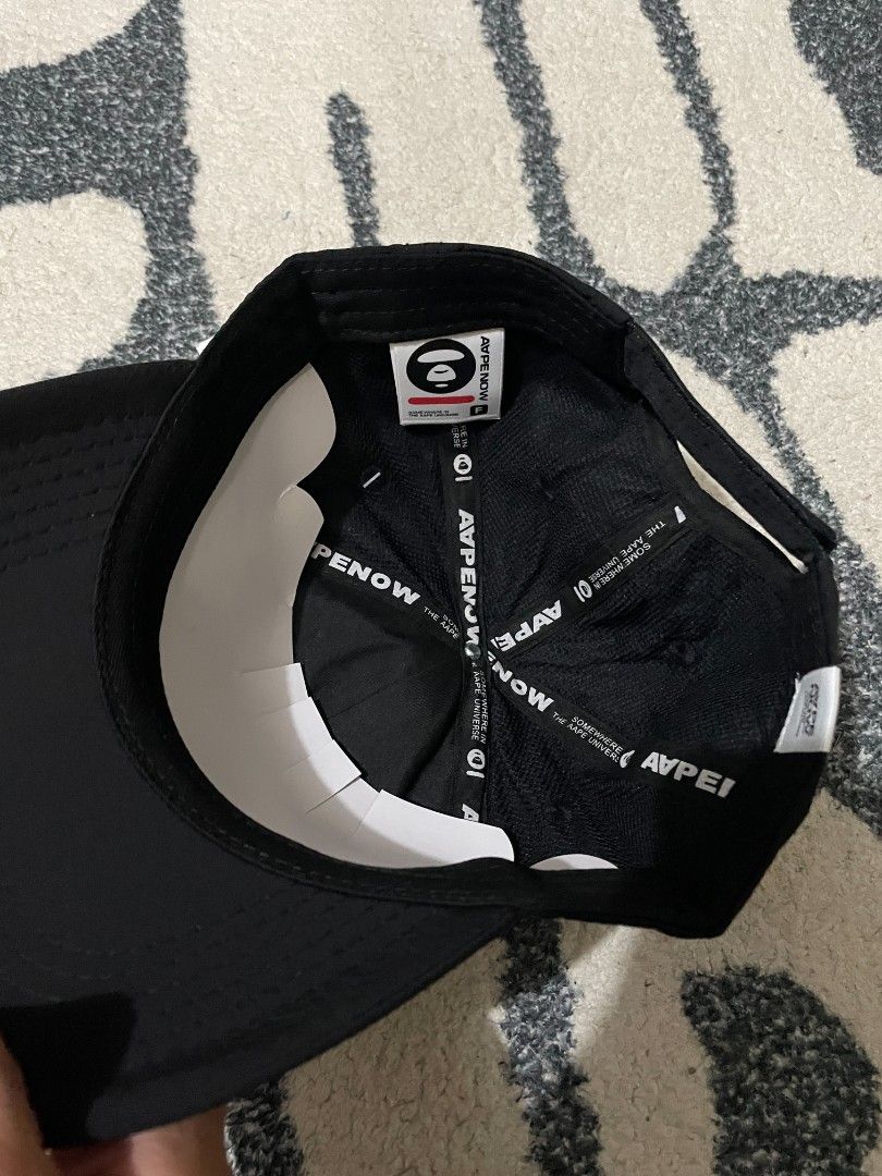 AAPË CAP (Category: Caps & Hats) located in Davao. Submitted by ai_stuffs (Listing ID 1470729114, Image 2). Description: COMPLETE TAG WITH HANGTAG GOOD CONDITION NO ISSUE.